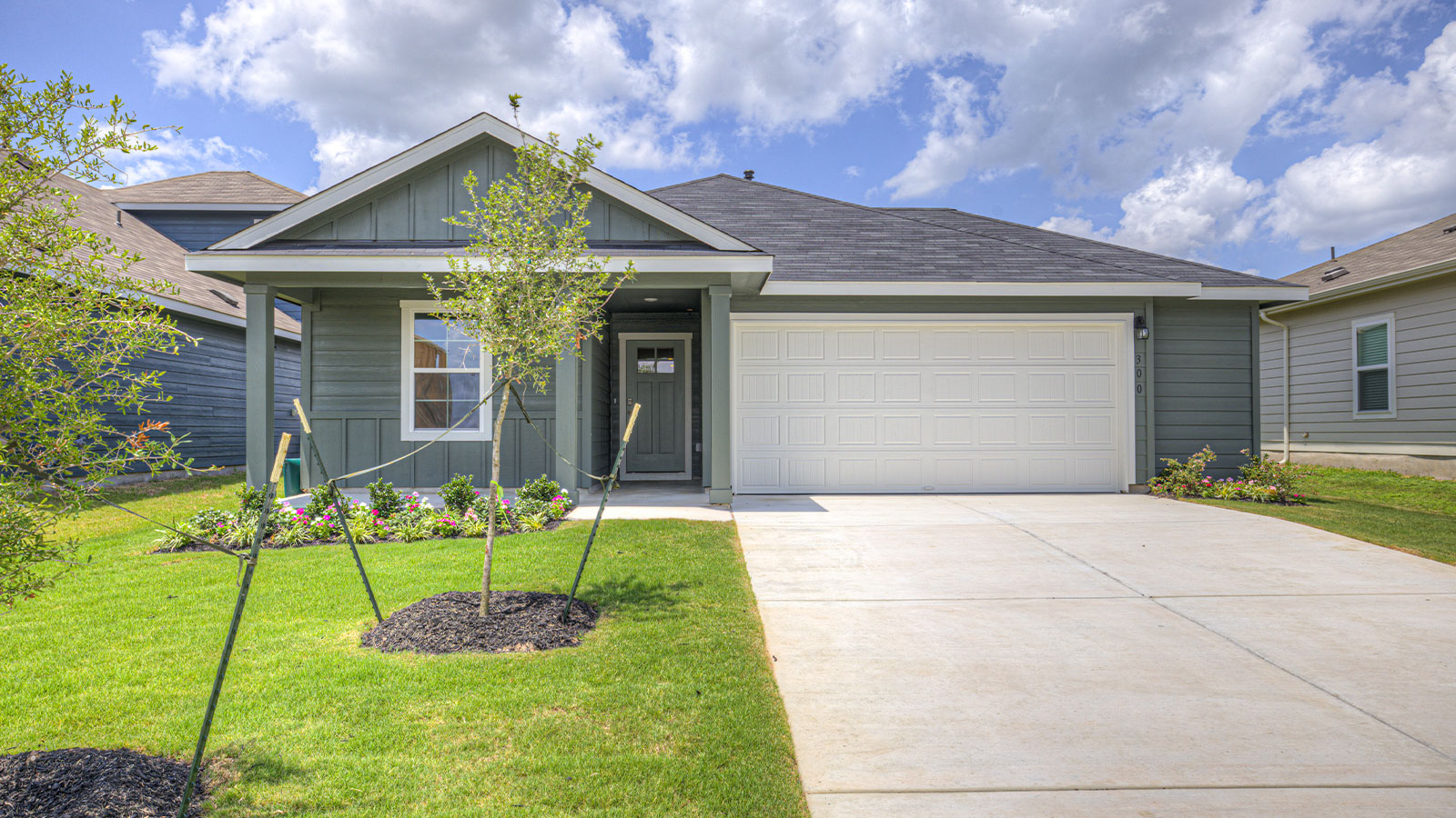 300 Yellowstone Dr exterior