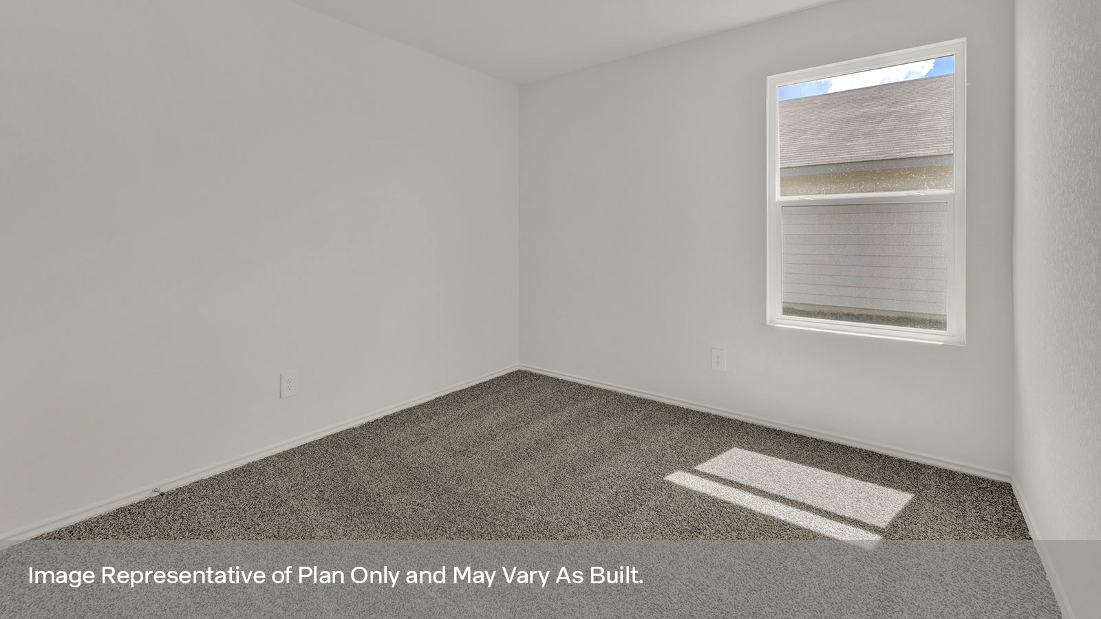 Bed 3 with carpeting and a closet