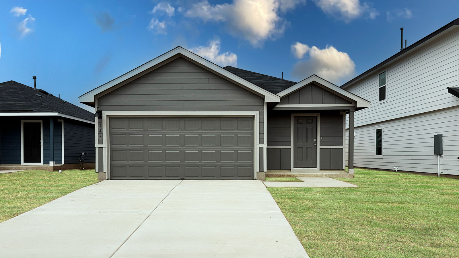 Sunset Oaks home exterior