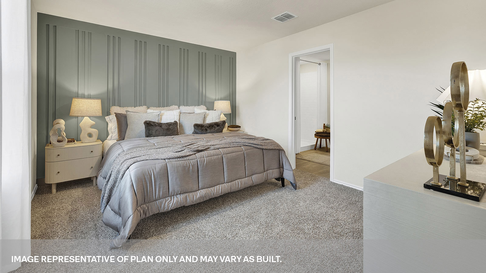 Main bedroom with carpeting and one window.