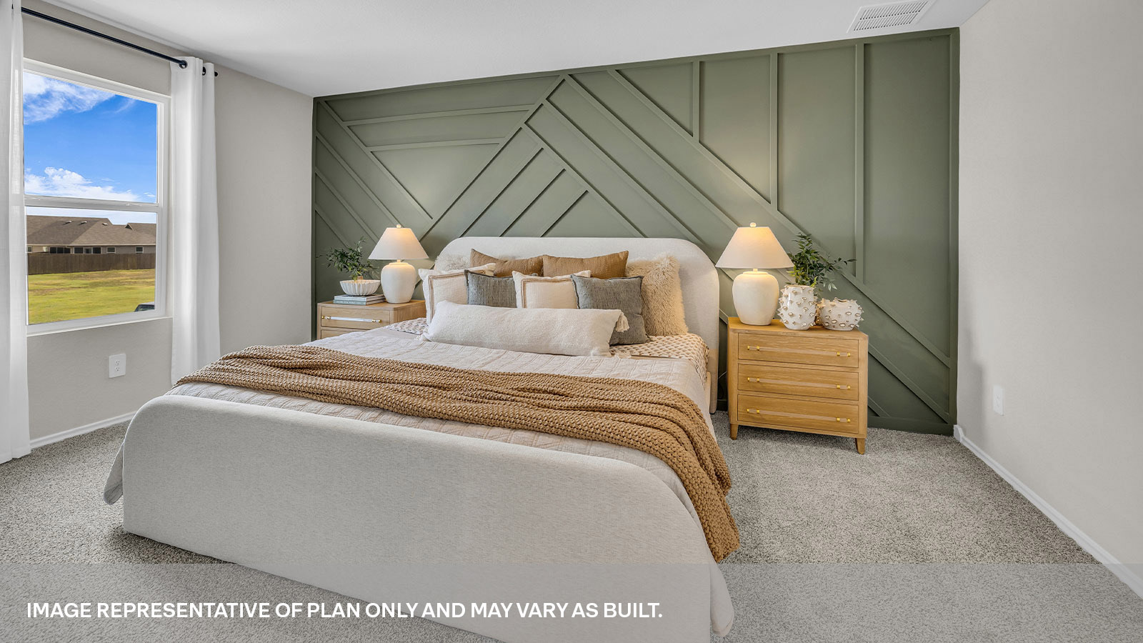 Bedroom with carpeting and one window.