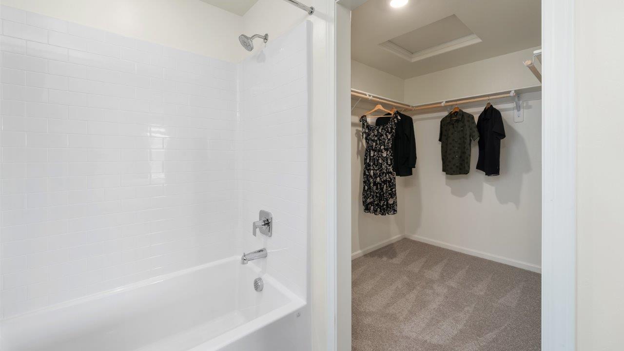 primary walk in closet