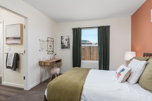 Spacious bedroom