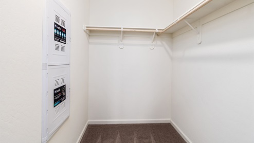 Walk in closet