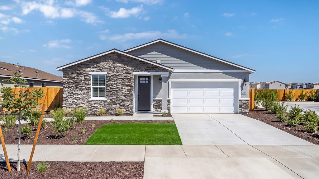 Exterior of the Oriole model home.