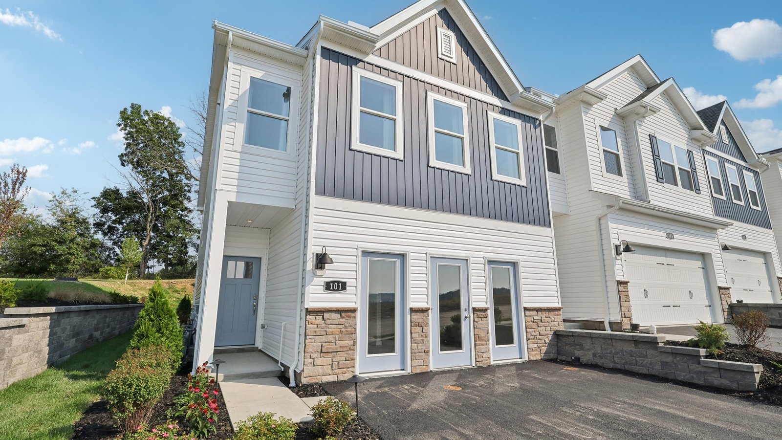 Andrews exterior