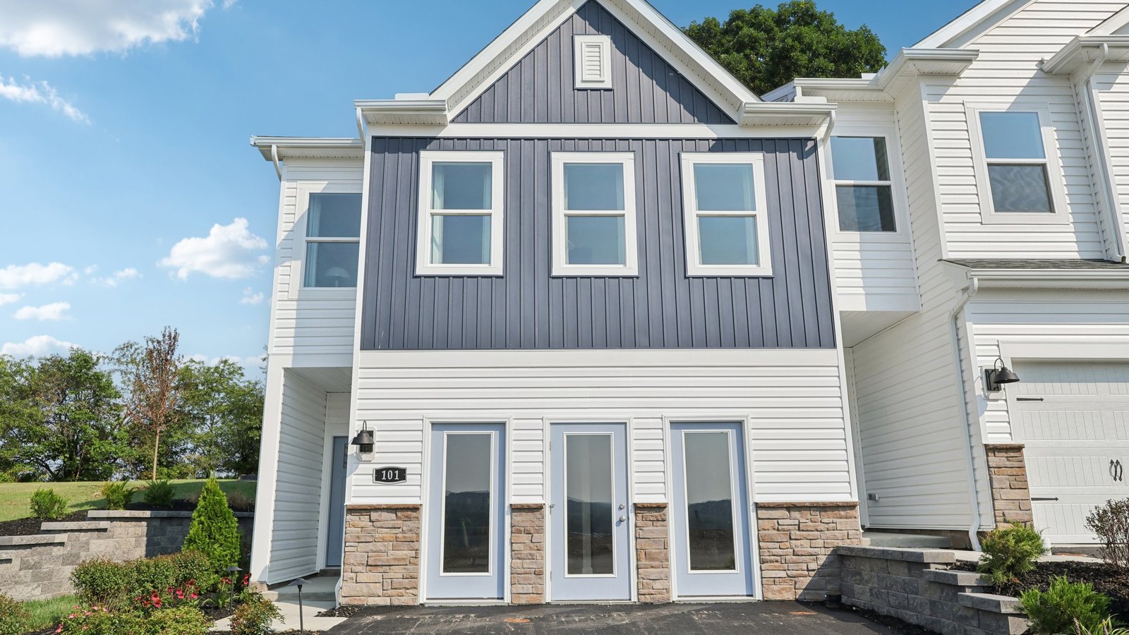 Andrews exterior