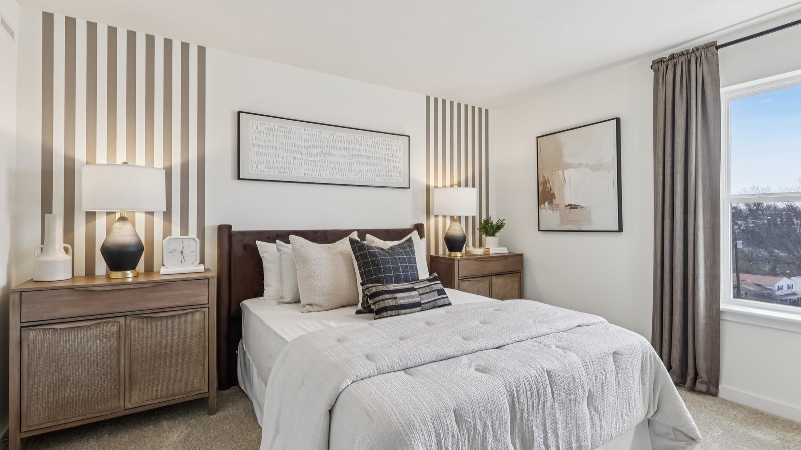Secondary bedroom with window