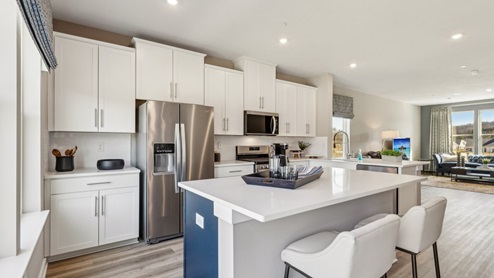 Atlas model kitchen with peninsula and island