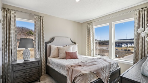 Secondary room with three large windows