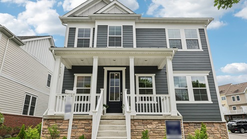 1213 Newbury Highland front exterior