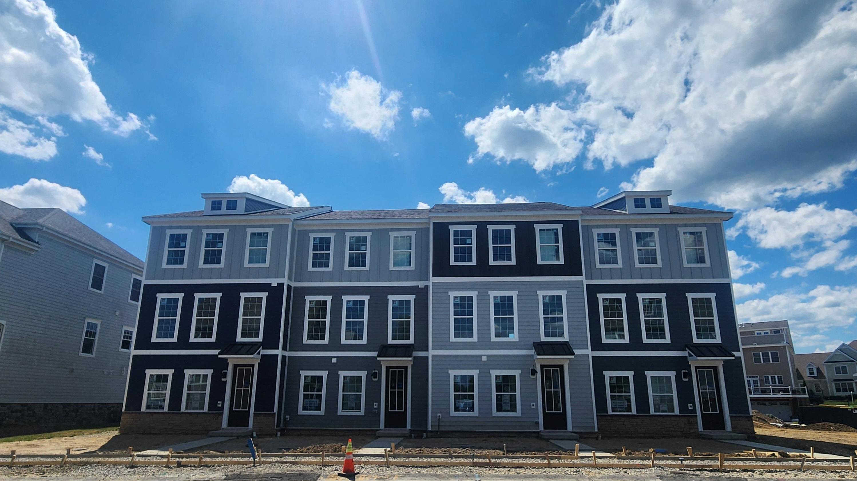 Available Home in Newbury Highlands Bridgeville, PA D.R. Horton