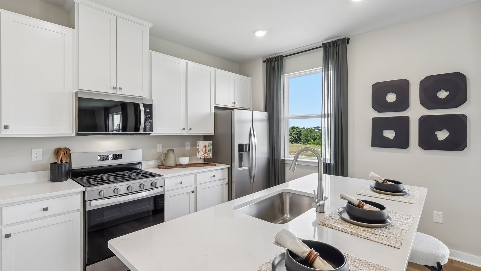 Generous sized kitchen