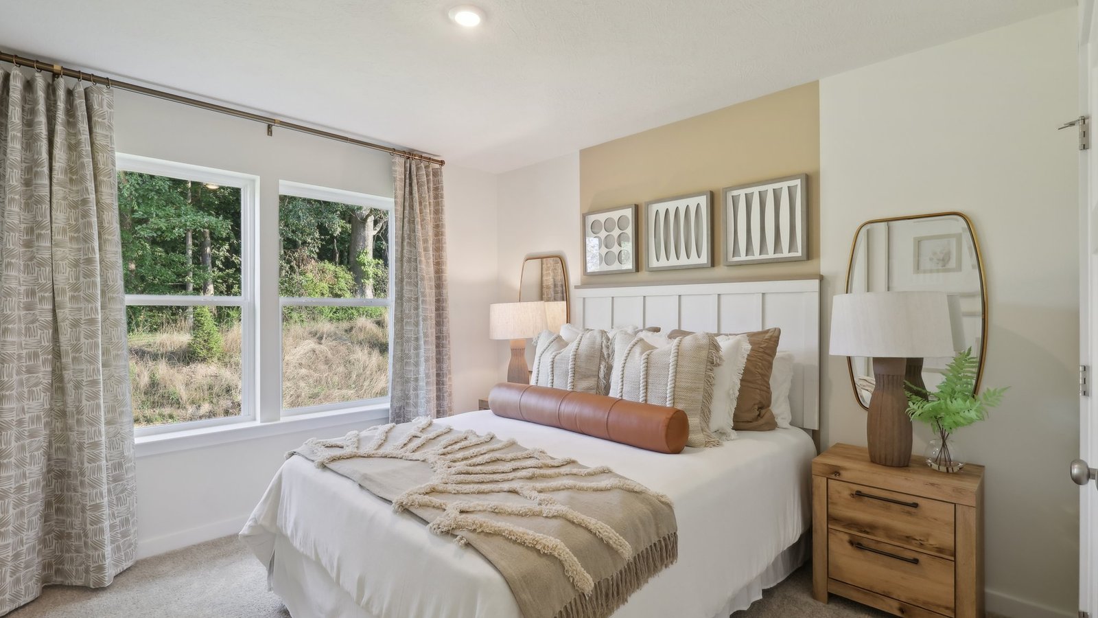 Secondary bedroom with window