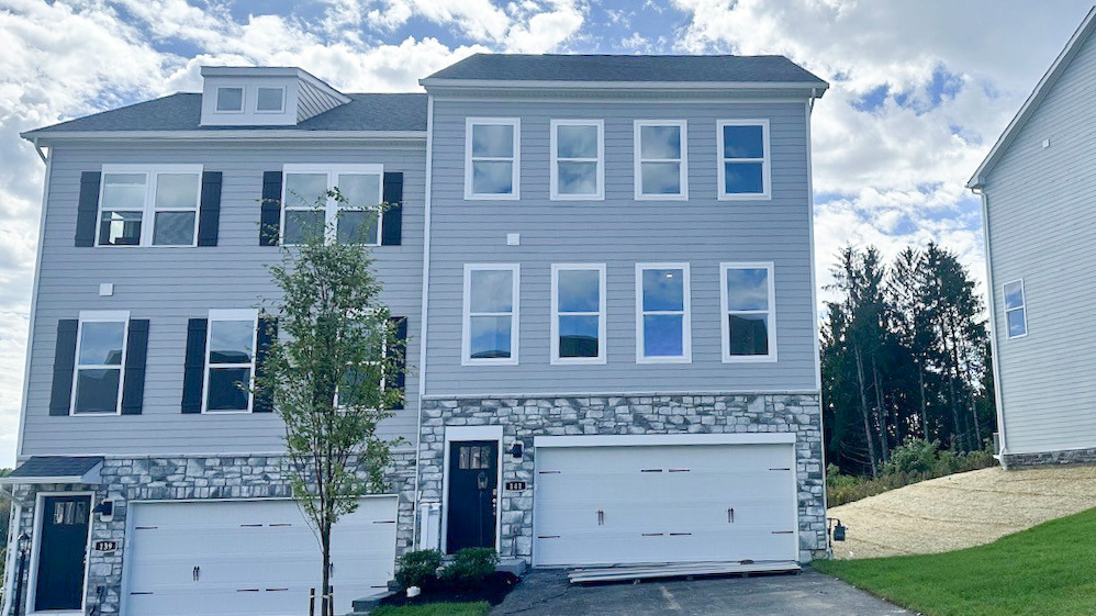 141 River Ridge Drive exterior