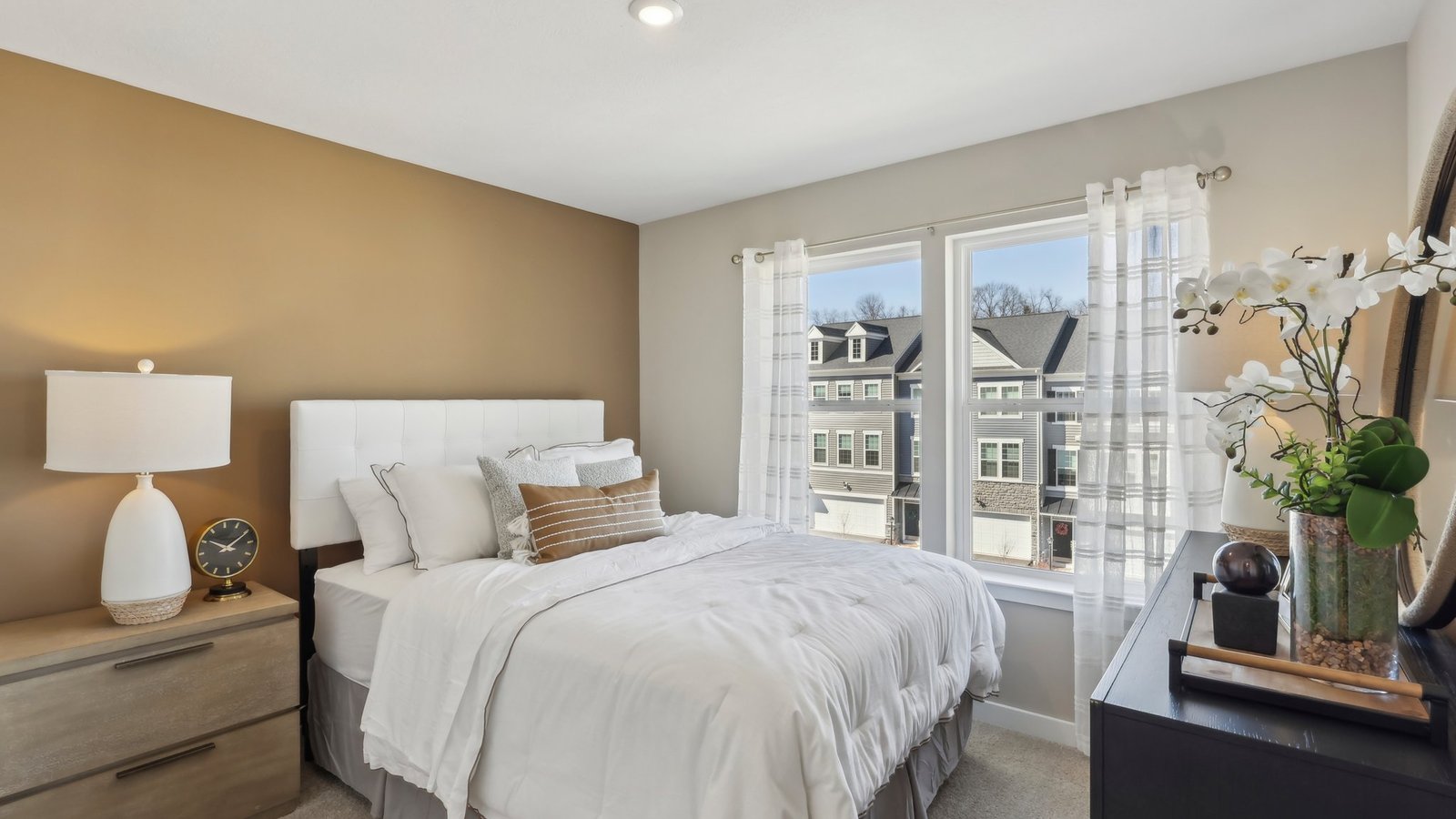 secondary bedroom with large windows