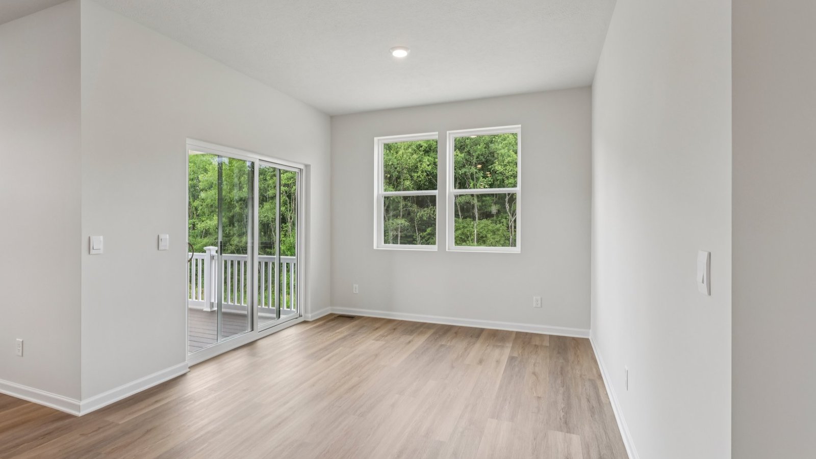 Dining space off of kitchen