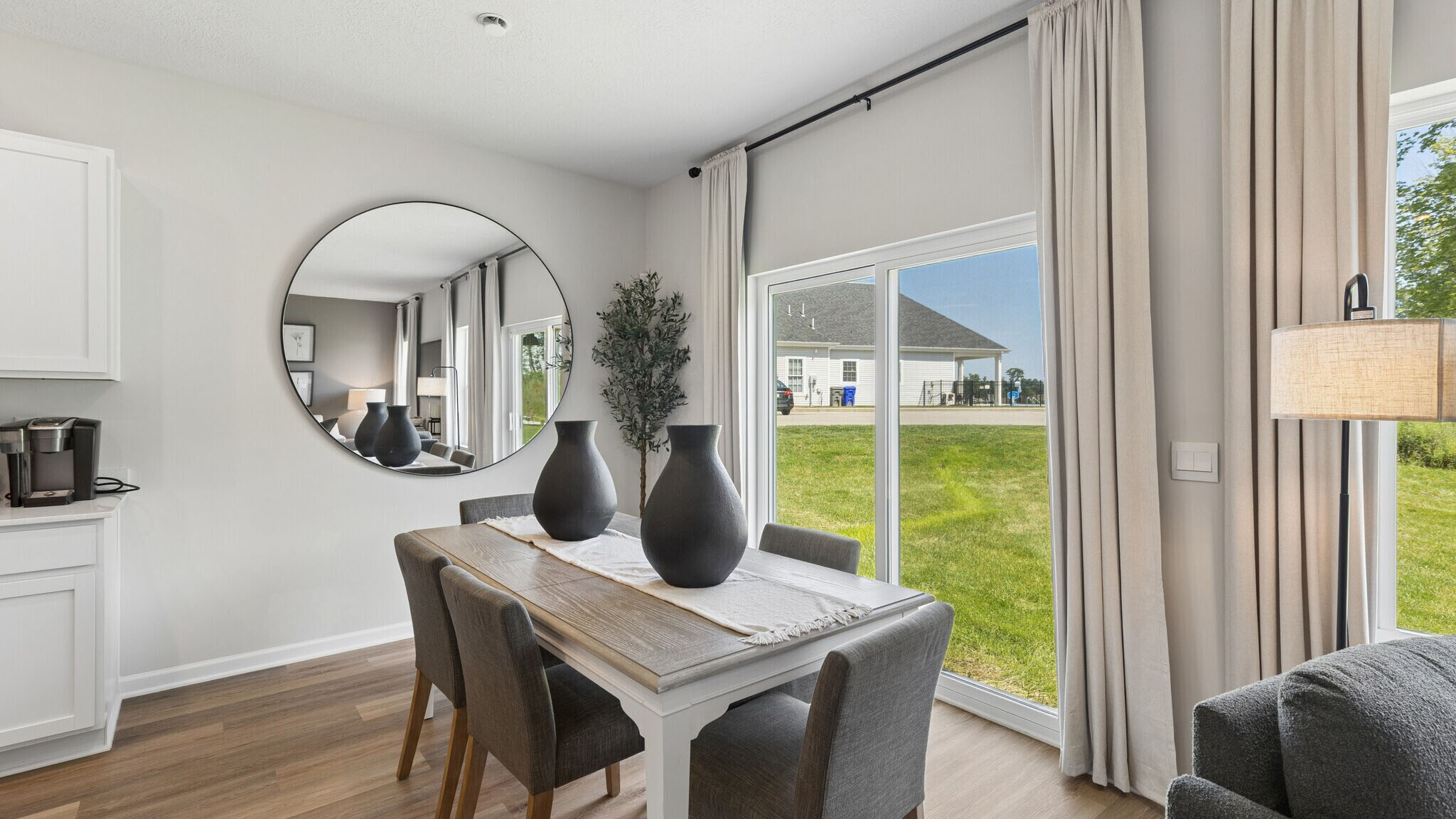 Dinette area with sliding glass door