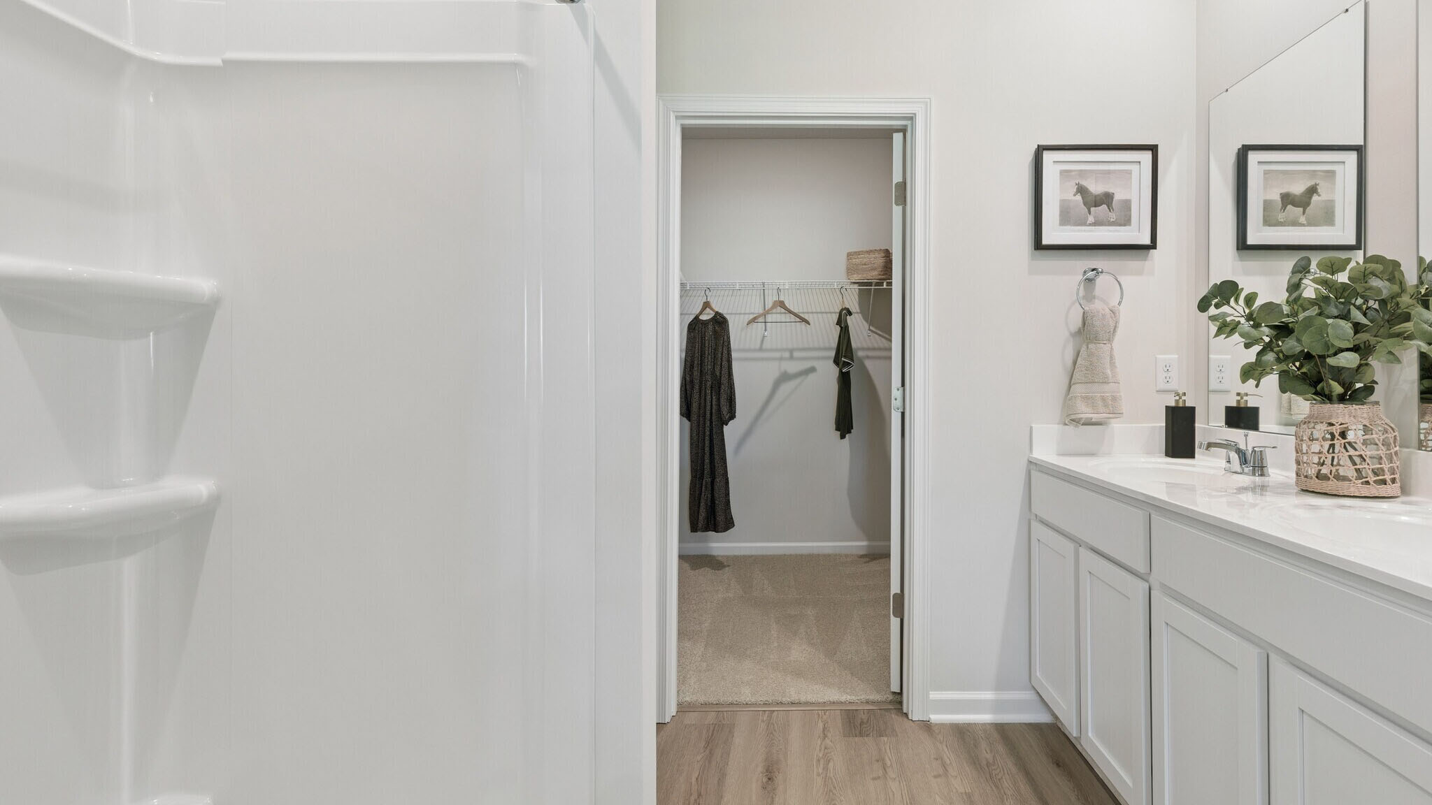 Primary ensuite bathroom