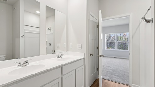 primary ensuite bath