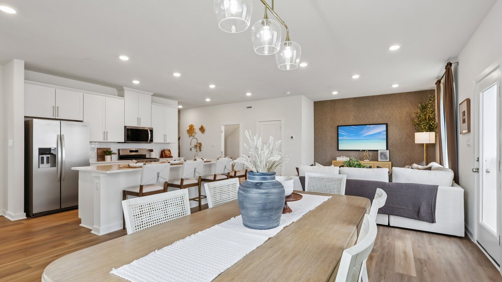 Dining into living room