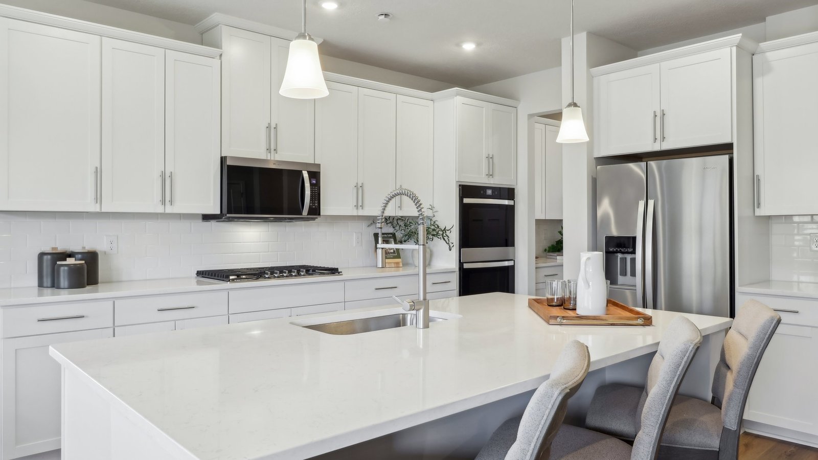 gourmet kitchen with white countertops