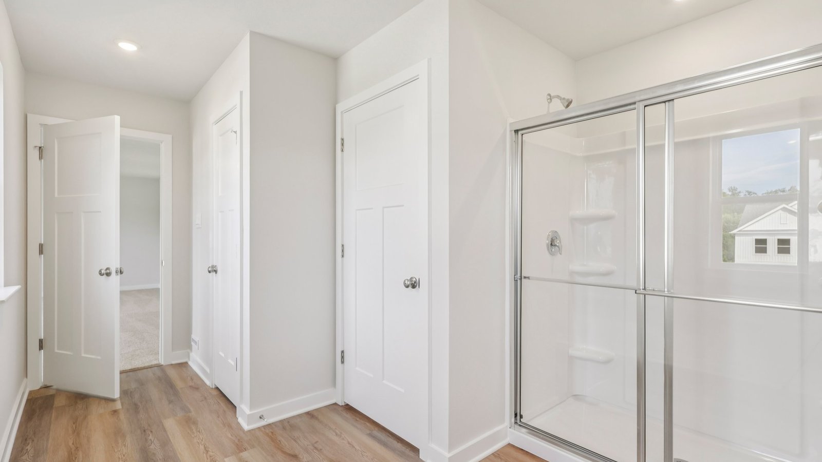 primary ensuite full bath