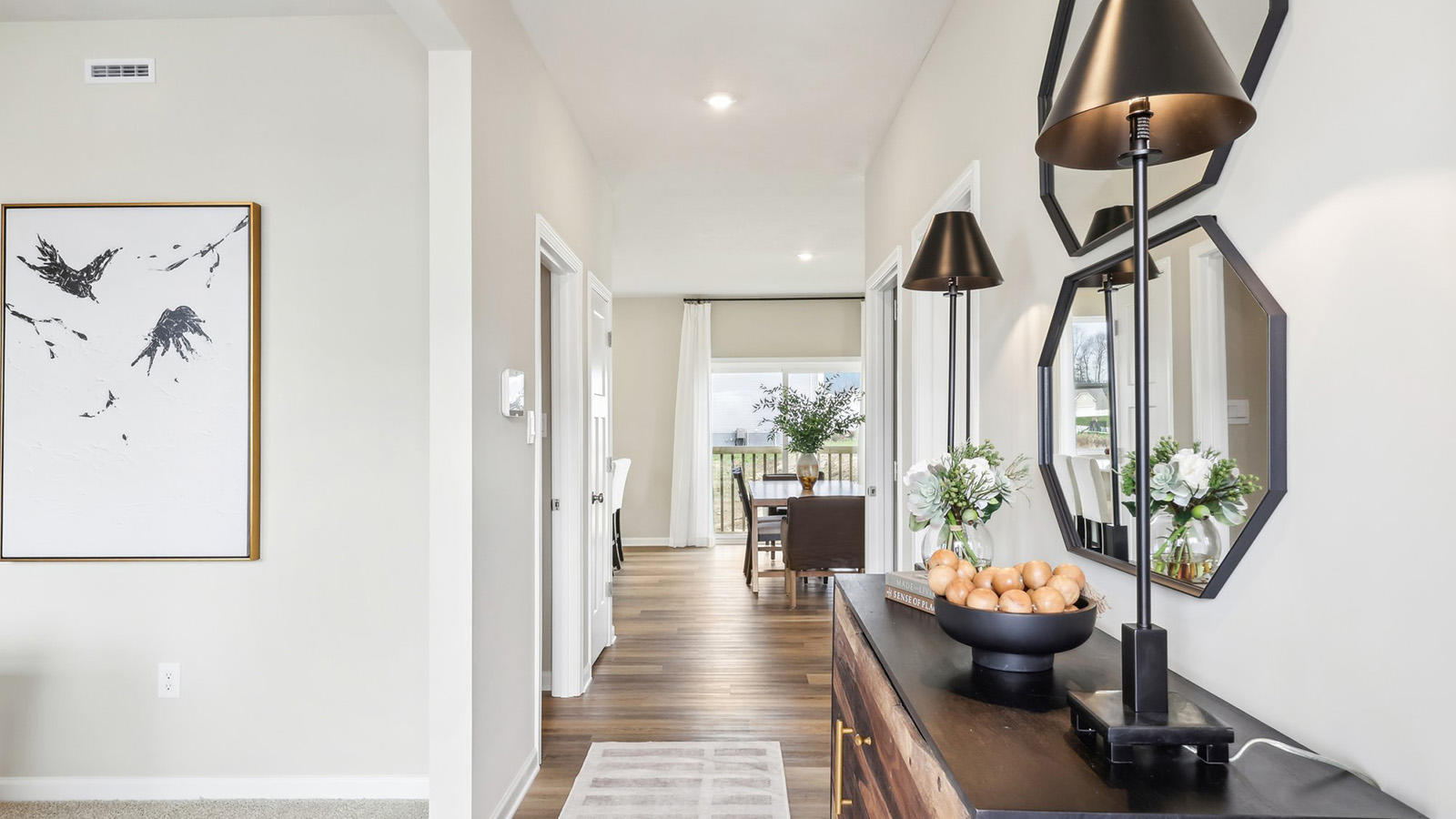 Entry way with flex room