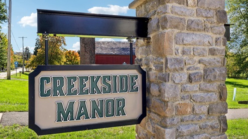 Creekside Manor entry monument