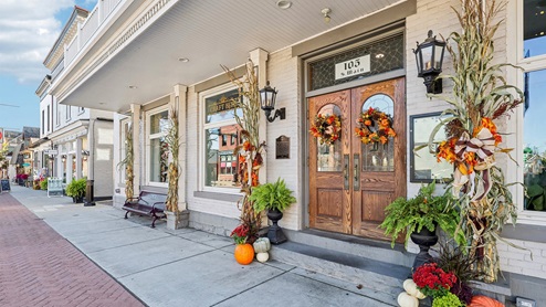 exterior of Kaufmann Tavern