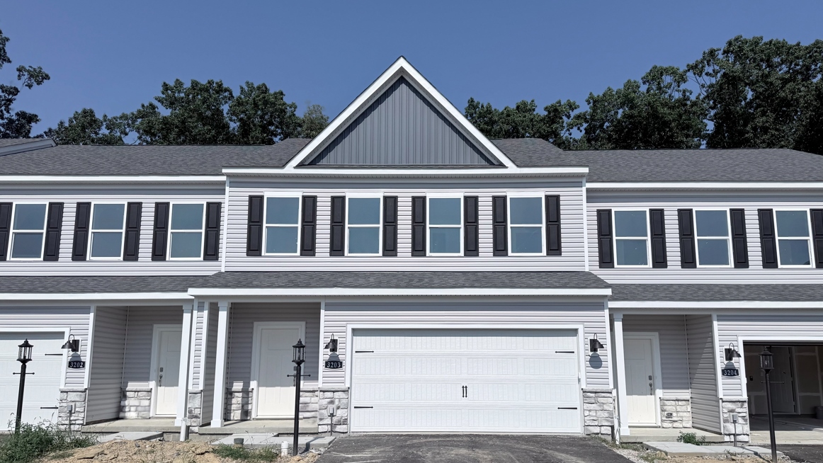 157 Sweetwater Drive exterior