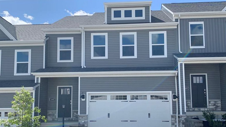 Exterior lot 4