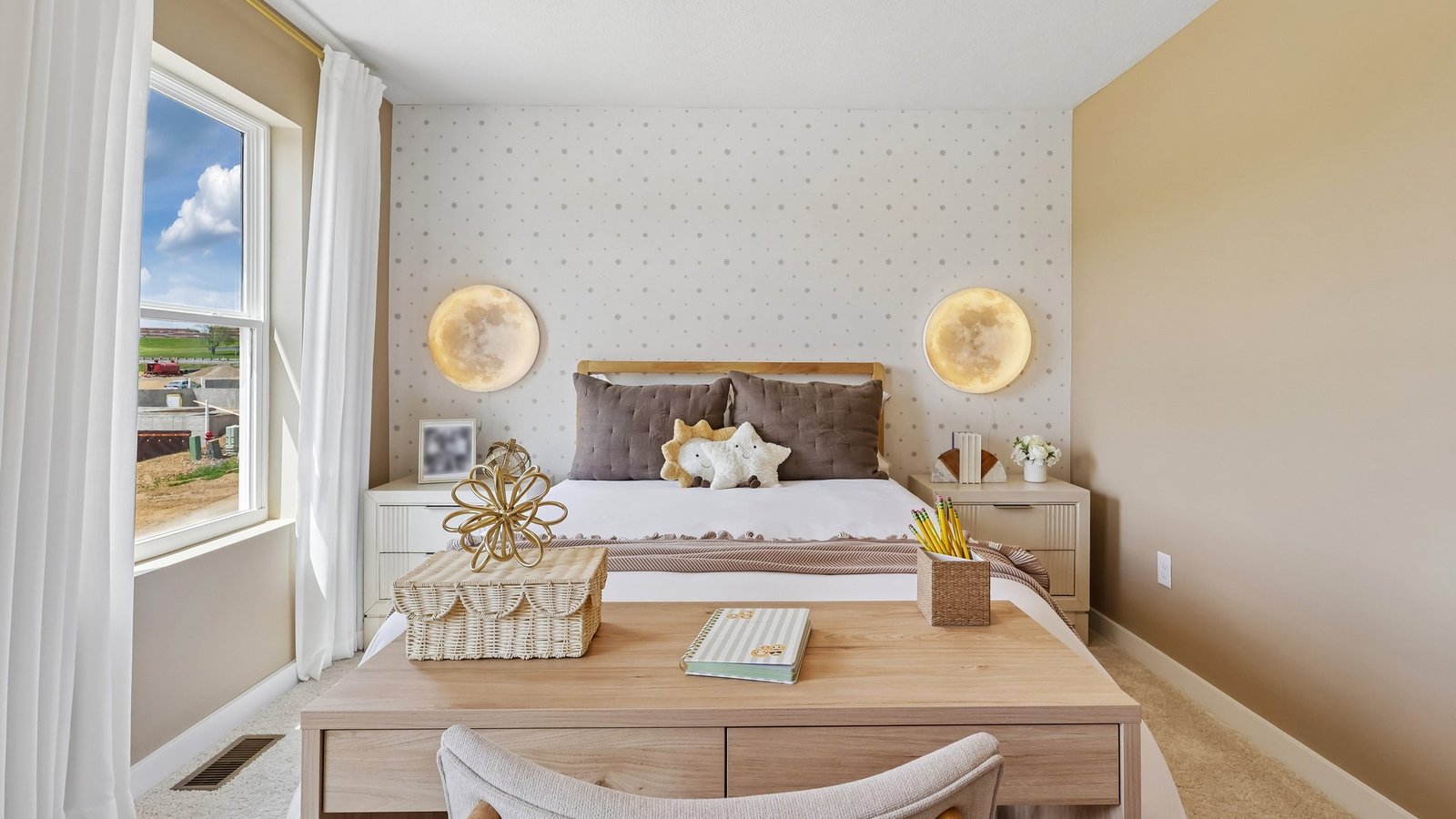 Second bedroom