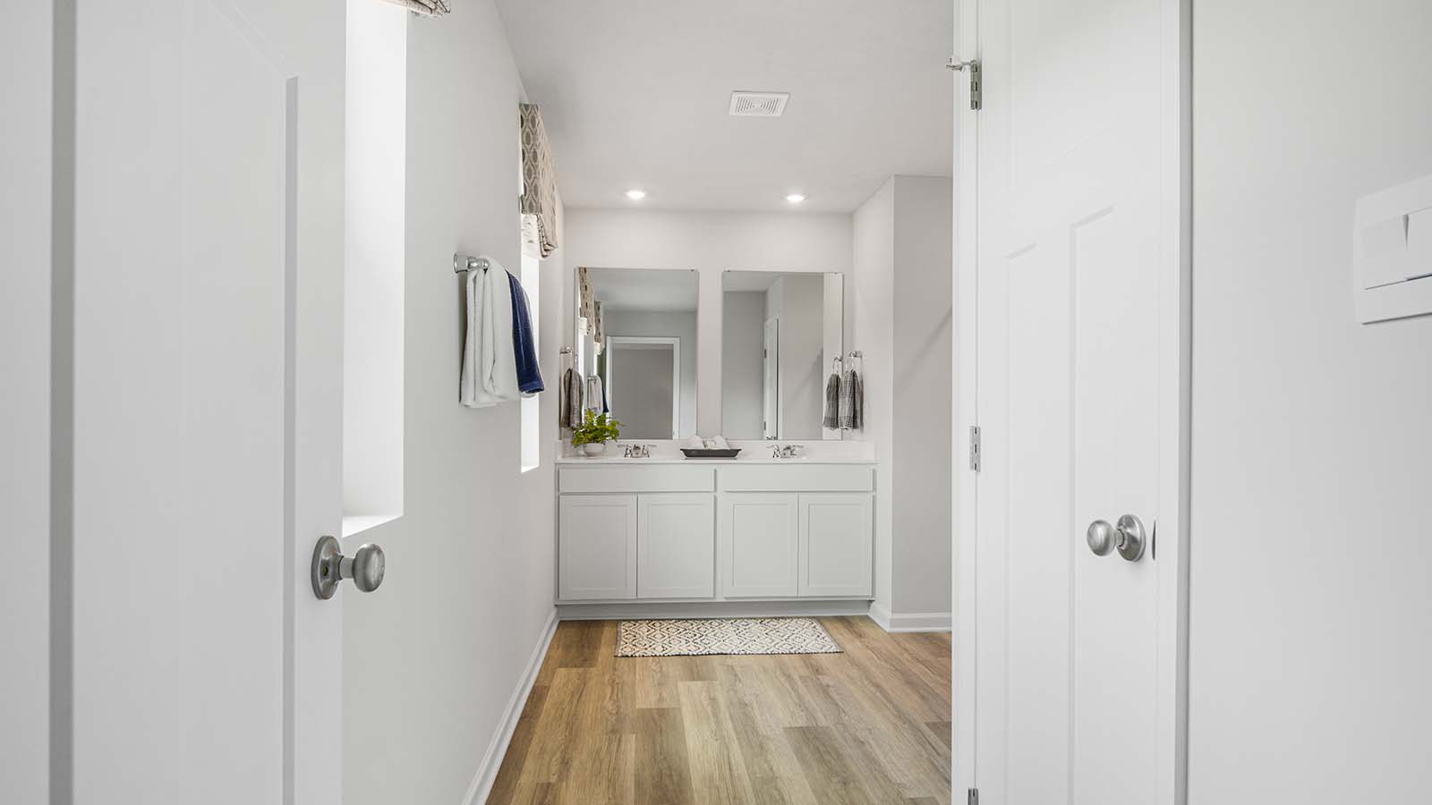 Primary ensuite bathroom