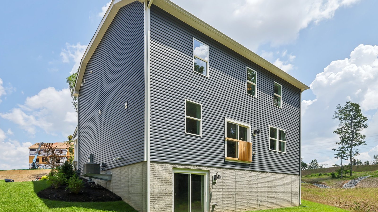 Galen exterior back
