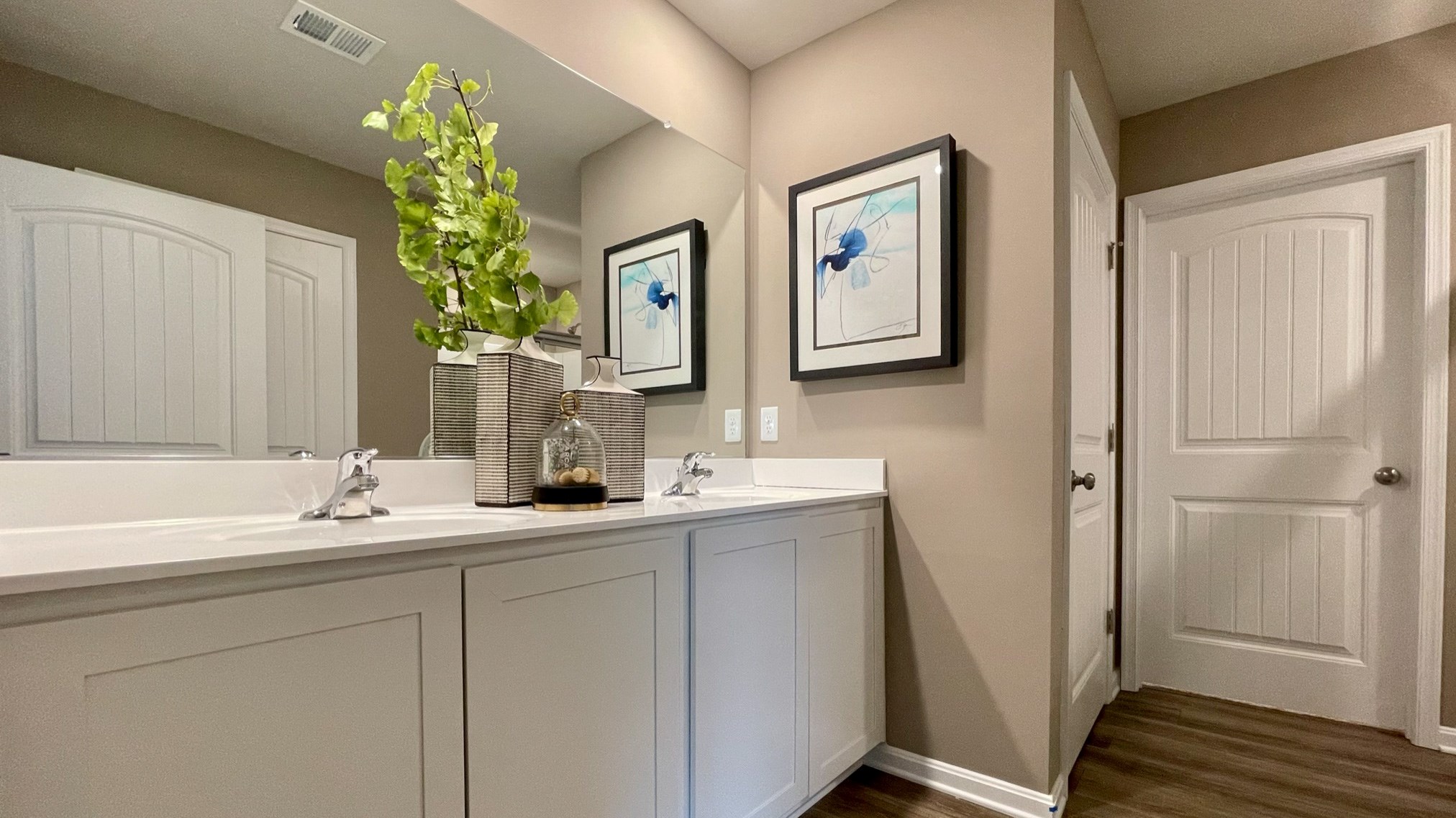 Primary ensuite bathroom