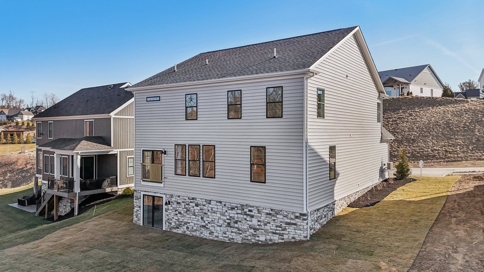 Hampshire exterior back