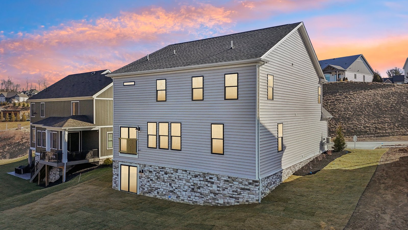Hampshire exterior back
