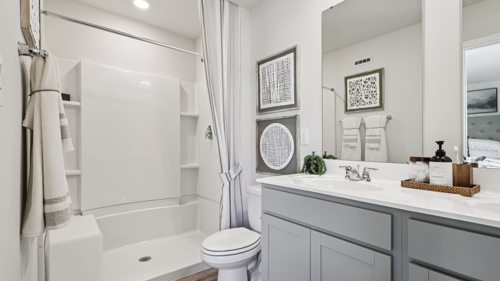 Primary ensuite bathroom