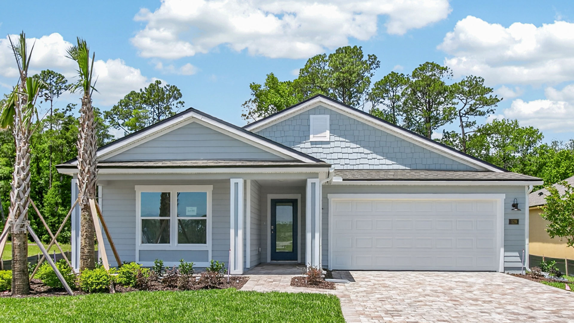 129 GREENWOOD DRIVE exterior