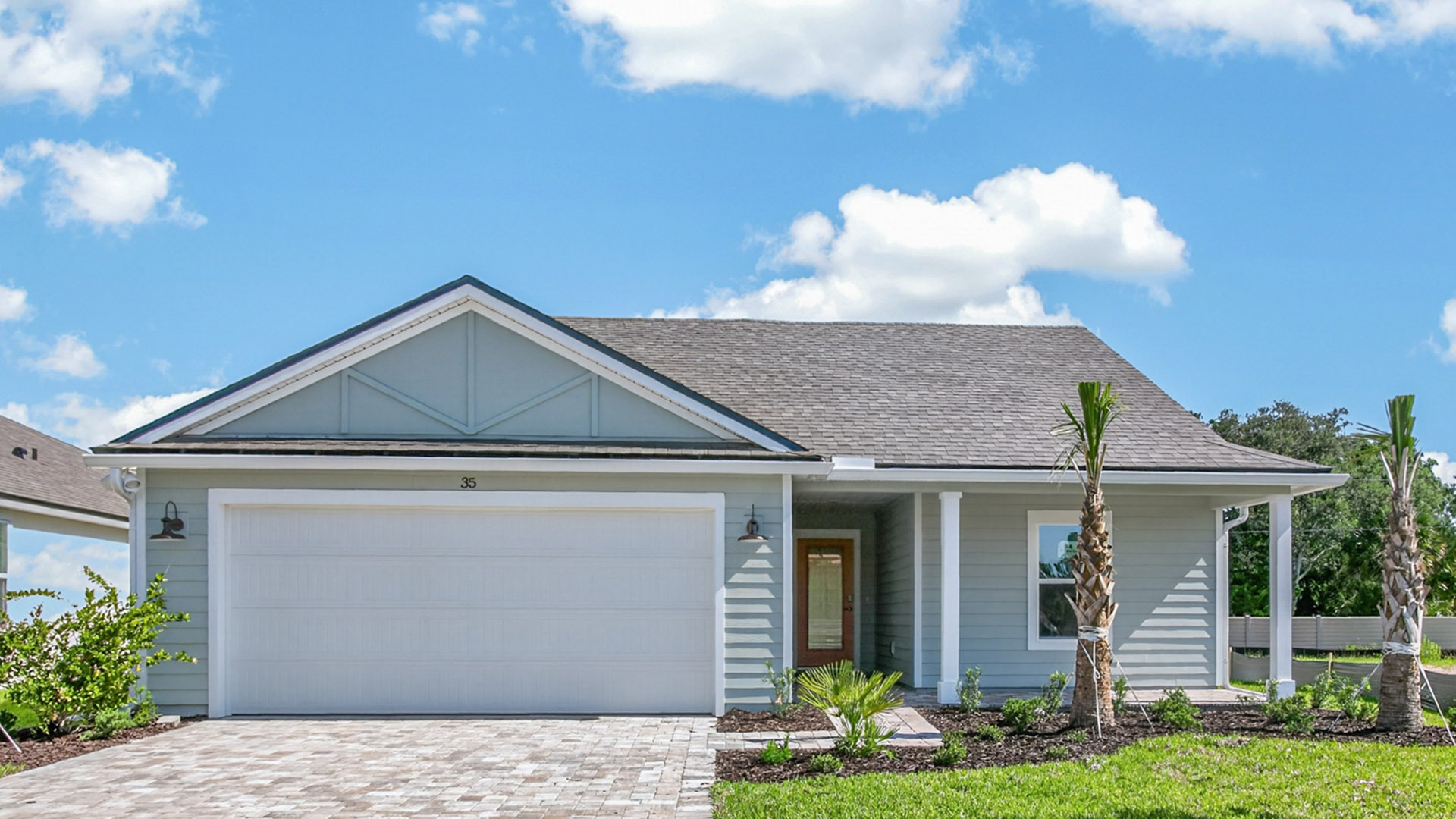 35 Green Circle exterior