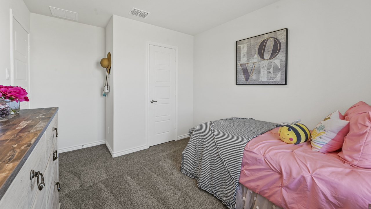 H233 Floorplan at Fireside by the Lake in Garland, TX.