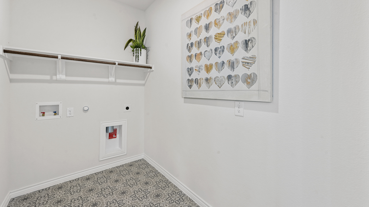 H233 Floorplan at Fireside by the Lake in Garland, TX.