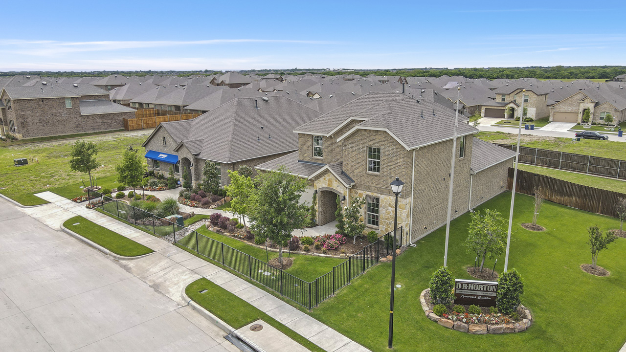 New Homes in Lakewood Trails Forney, TX D.R. Horton