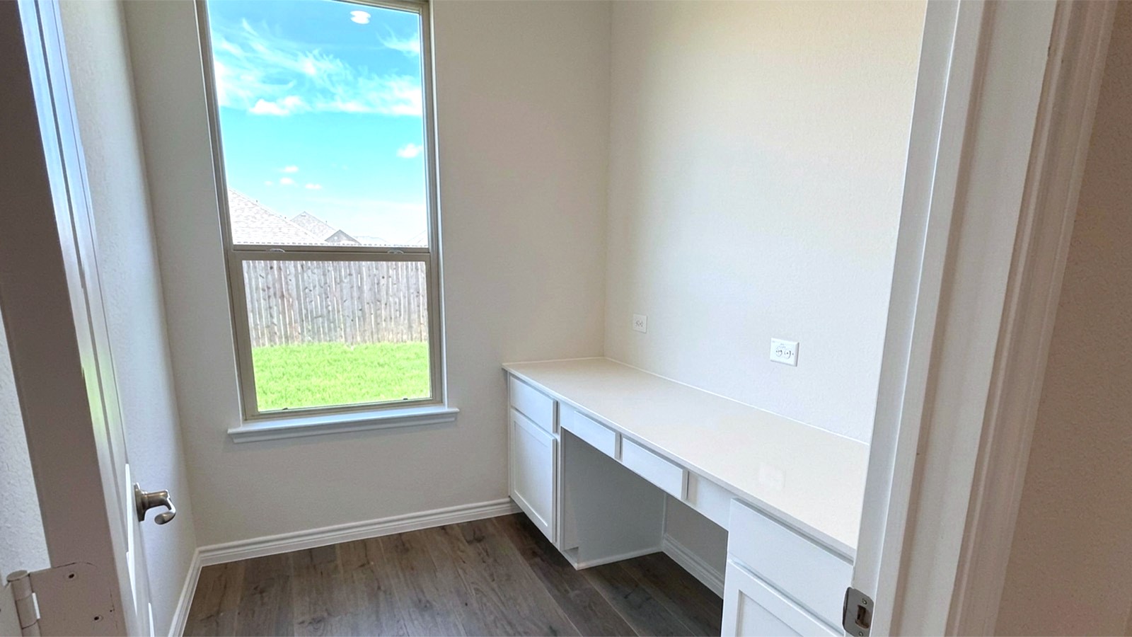 desk