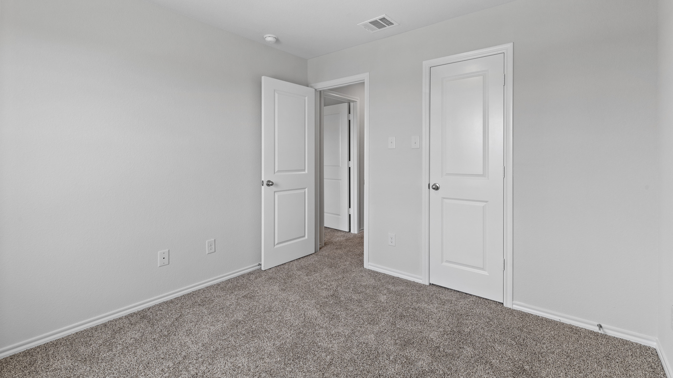 X30G secondary bedroom