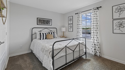 H232 secondary bedroom