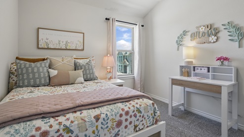 a bedroom deocrated for a girl