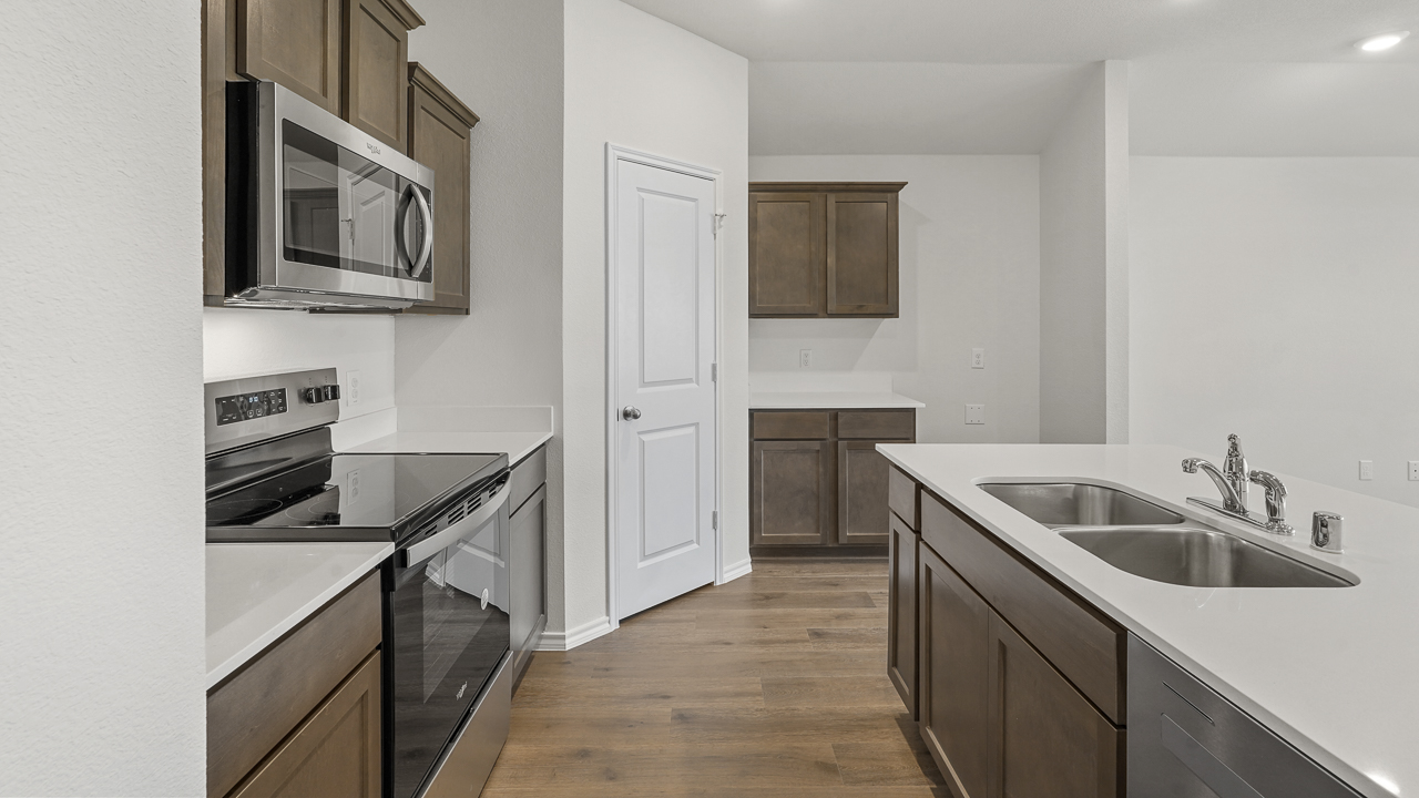 X40J Justin Floorplan at Corsicana Commons in Corsicana, TX - 1 Story 4 Bedroom 2 Bathroom