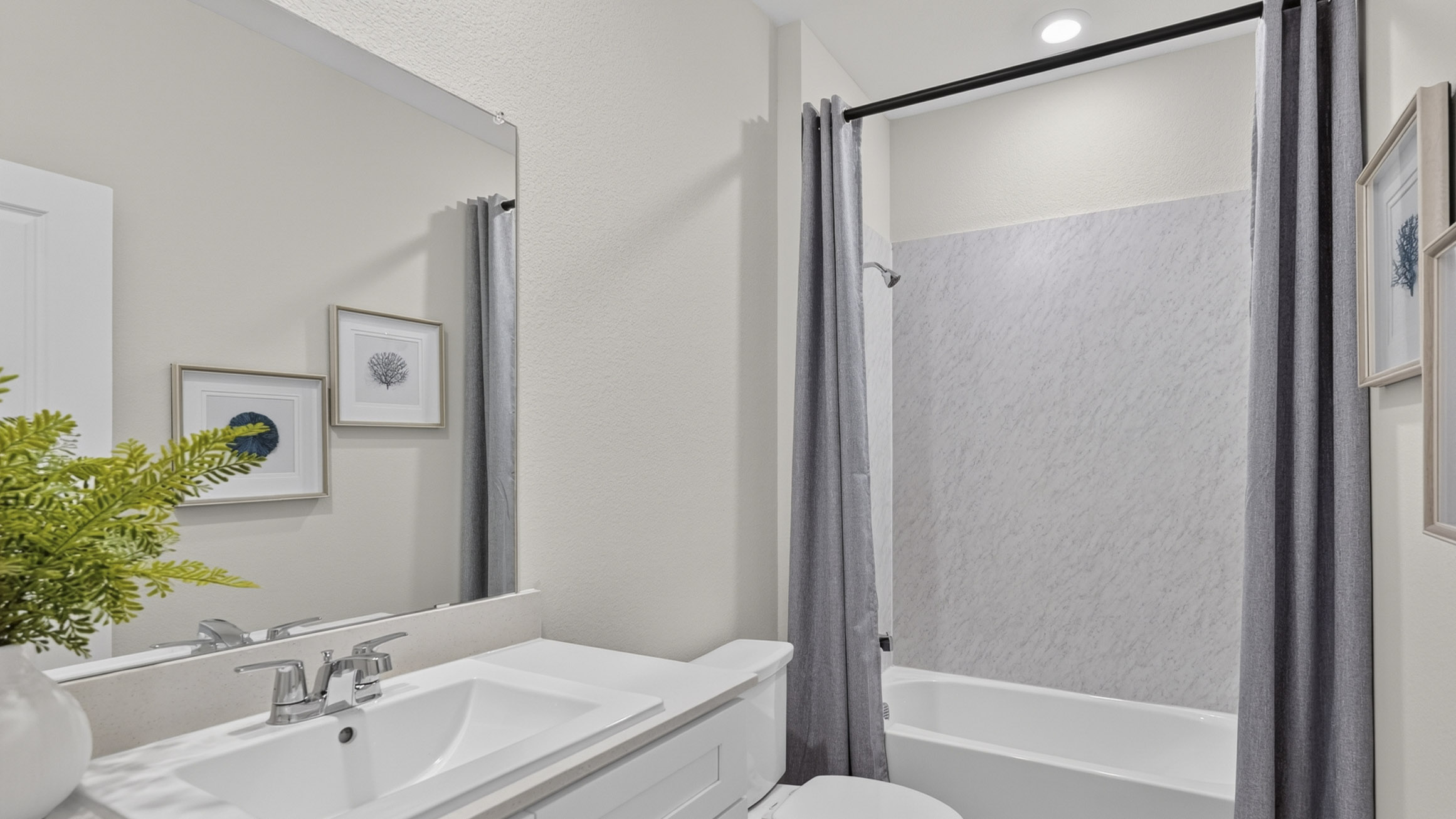 secondary bathroom
